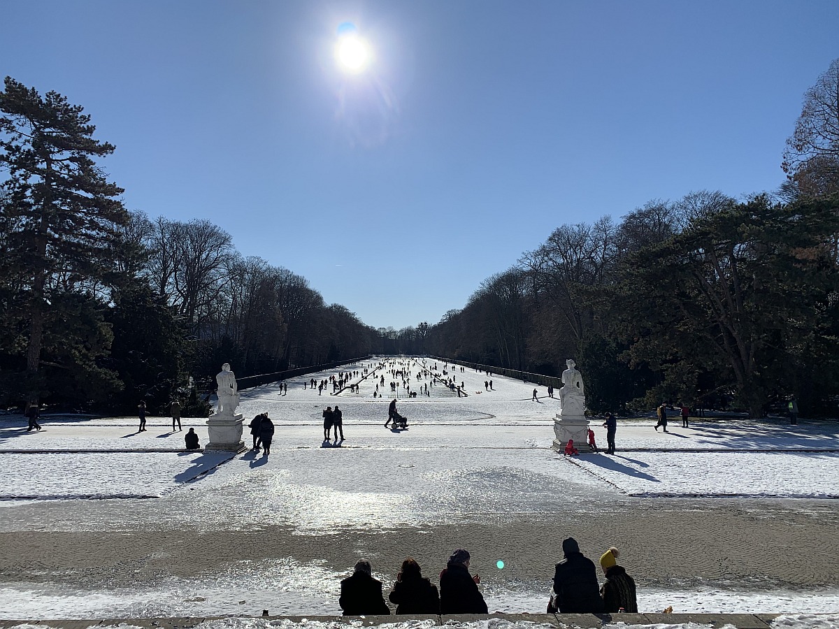 Benrath · Schlosspark / Spiegelweiher · 13.02.2021 · Eislaufen im Winter