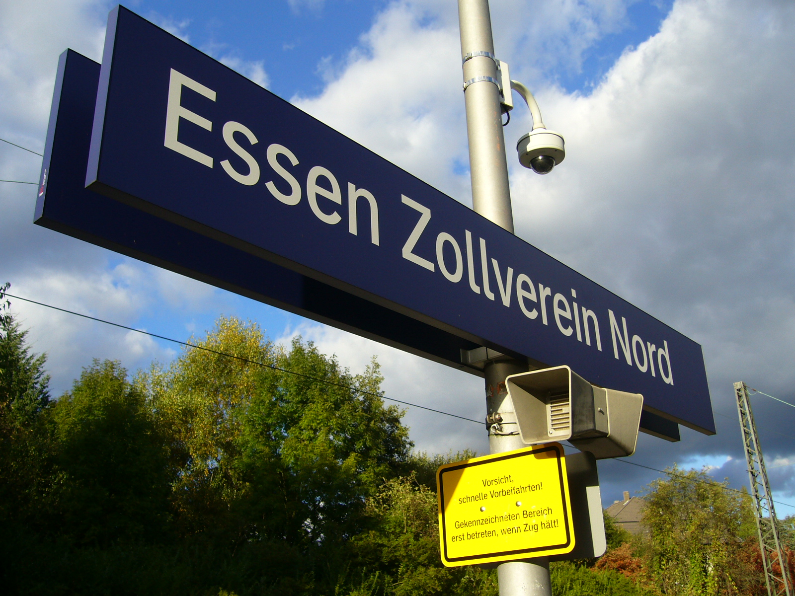 Bahn-Haltepunkt "Essen Zollverein Nord" (vormals Essen-Katernberg)
