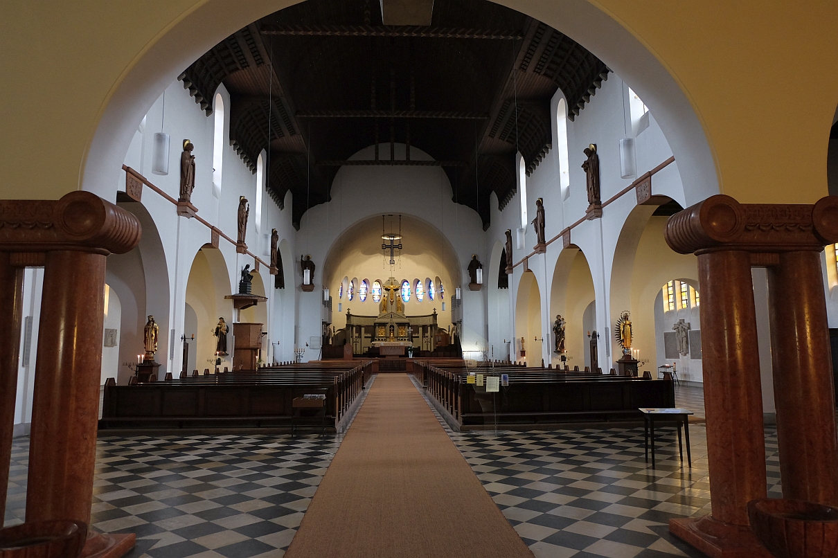 St. Otto · Kath. Pfarrkirche, vom Jugendstil inspiriert